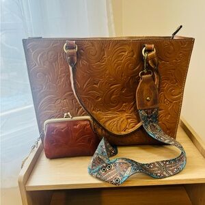 patricia nash 𖤓 brown tote & wallet.